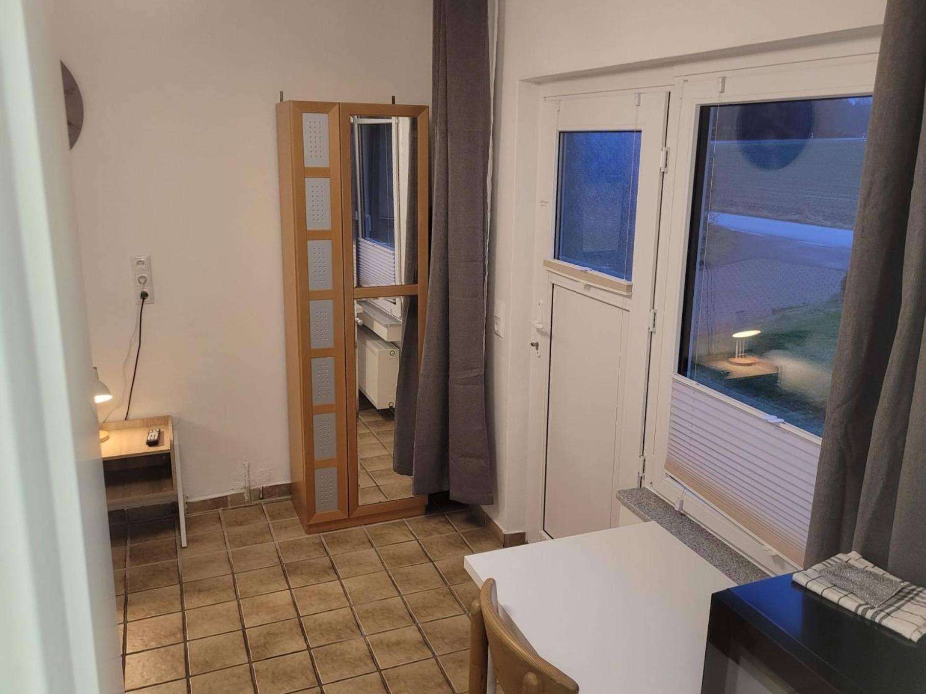 Idylischer Bachplatz Oerlinghausen Extérieur photo